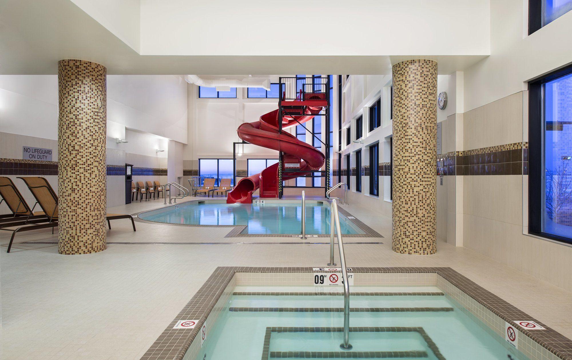 Residence Inn By Marriott Calgary South Екстериор снимка